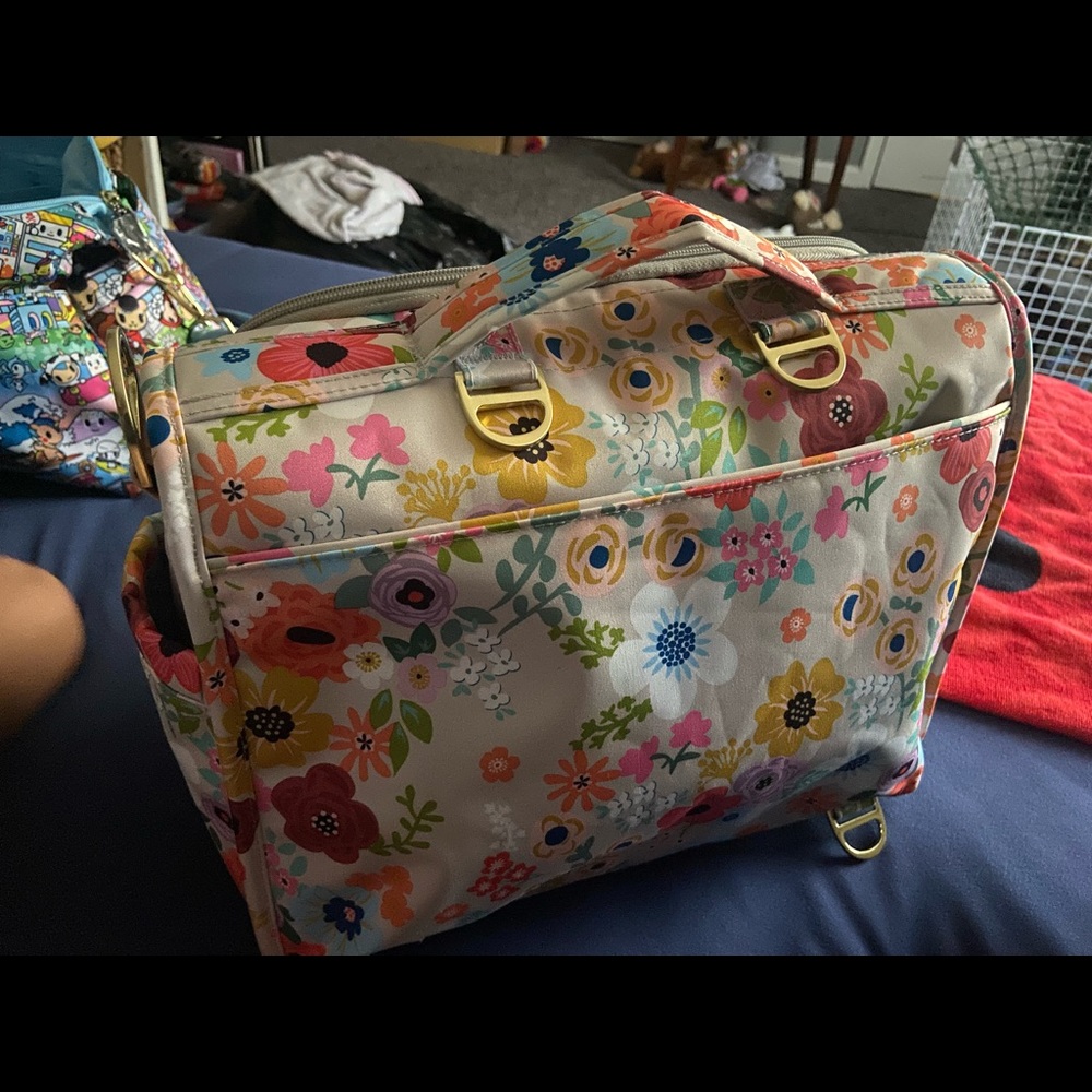 Like new JuJube backpack